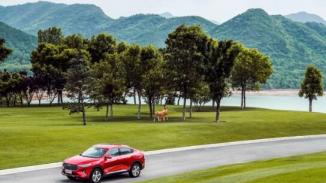 AI极智轿跑SUV——哈弗F7x，重新定义年轻人的轿跑SUV