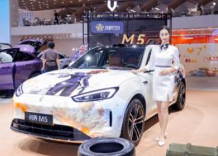 与年轻用户共创全新生活方式 问界新M5 Ultra痛车亮相重庆国际车展
