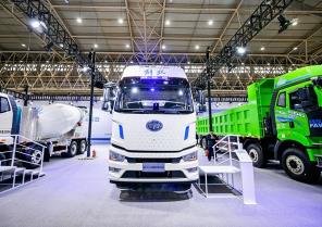 三年稳步向上：一汽解放传统、新能源、海外三大板块增长轨迹全解析